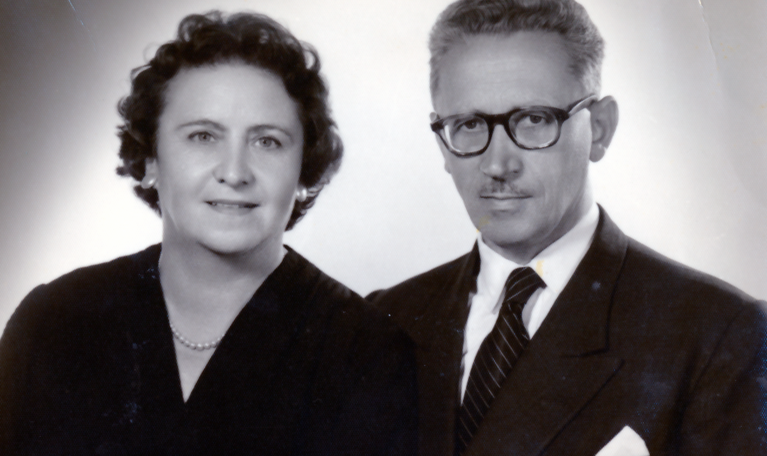 Josip Lesar z ženo Lojzko, Buenos Aires, 1960 (Lastnik: Vera Lesar).
